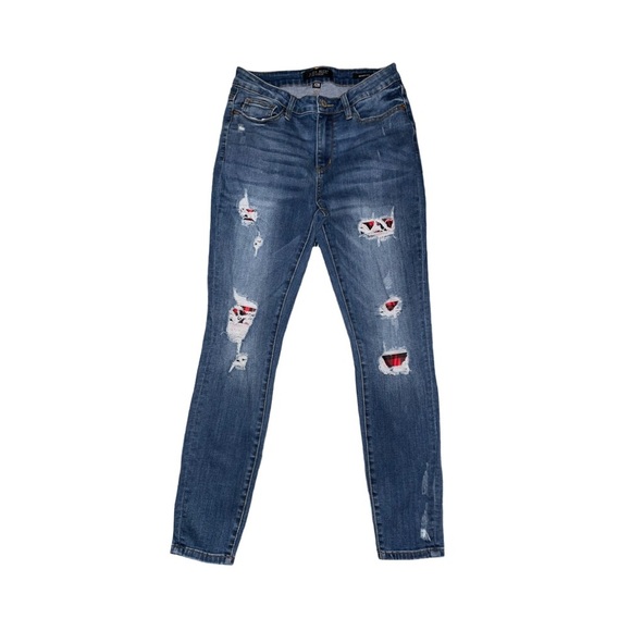 Judy Blue Peek-a-boo Buffalo Plaid Distressed Skinny Fit Mid Rise Jeans - Picture 1 of 11
